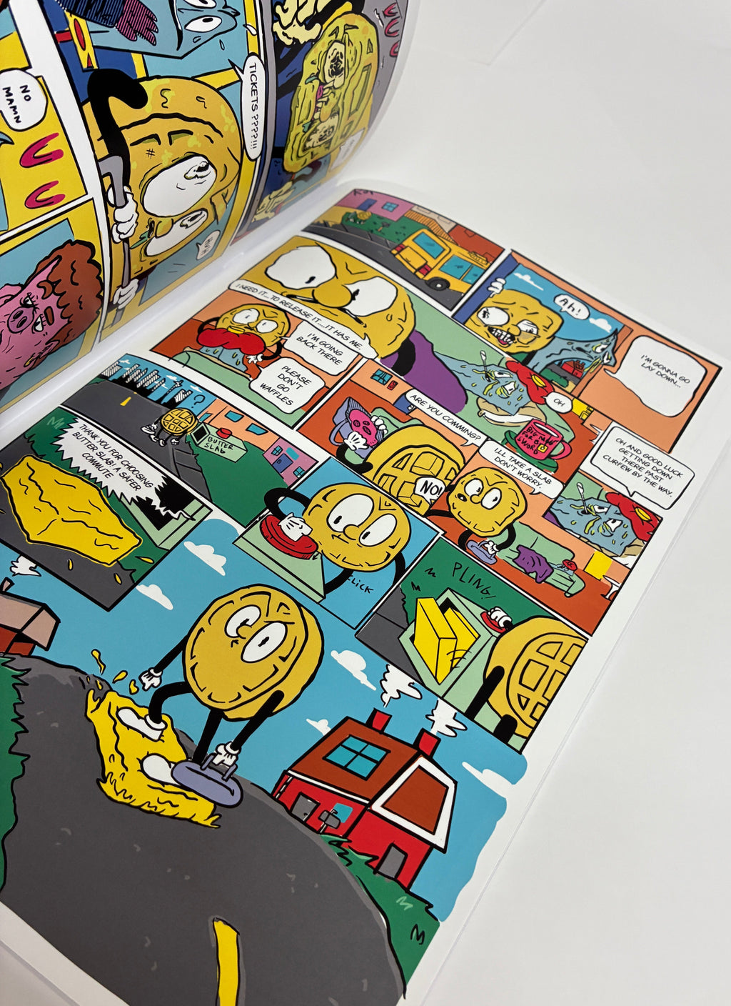Waffle Man Issue Nr. 002 (The Cursed Mirror)